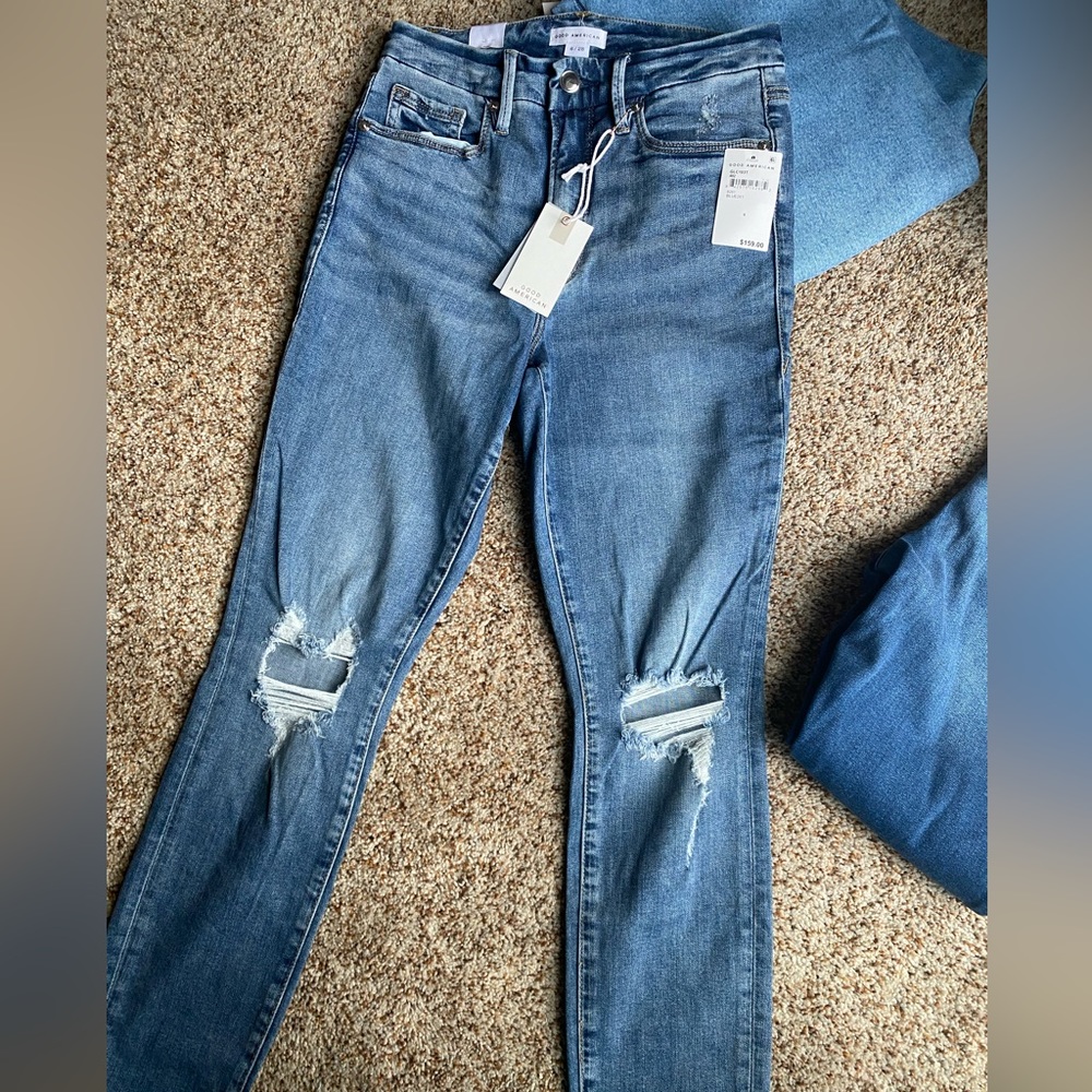 NWT Good American Jeans with 27” inseam